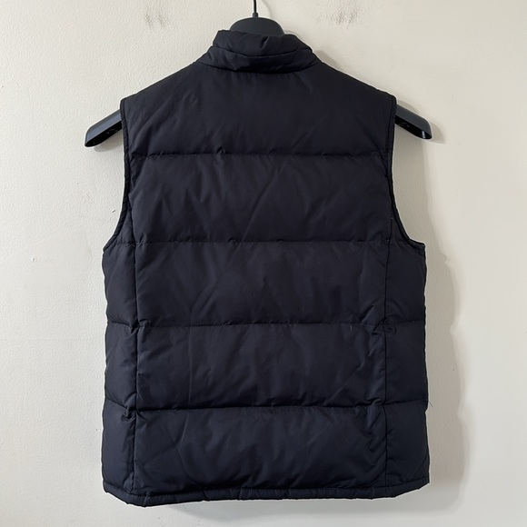 GAP Black Puffer Down Vest Size Small - Picture 7 of 9
